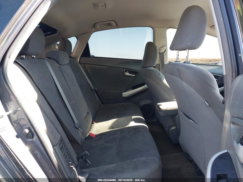 2011 TOYOTA PRIUS VIN: JTDKN3DU5B1458400