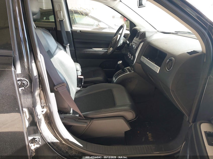 2016 JEEP COMPASS VIN: 1C4NJDEB9GD662442