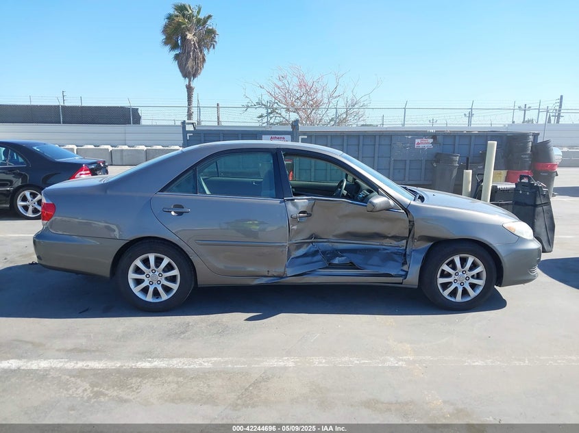 2006 TOYOTA CAMRY VIN: 4T1BE32K06U748948