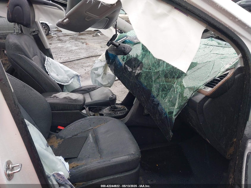 2017 HYUNDAI SANTA FE LIMITED ULTIMATE - KM8SR4HF3HU256244