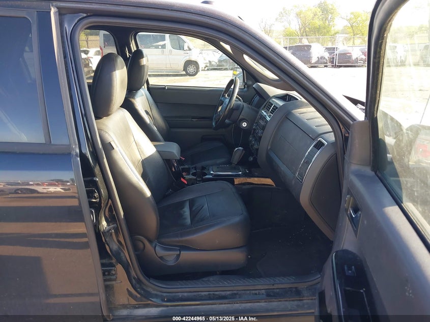 2011 FORD ESCAPE VIN: 1FMCU9EG0BKA03415