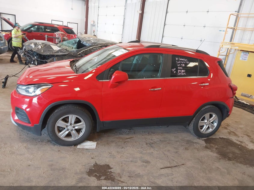 2017 CHEVROLET TRAX 1LT - 3GNCJLSB0HL184131