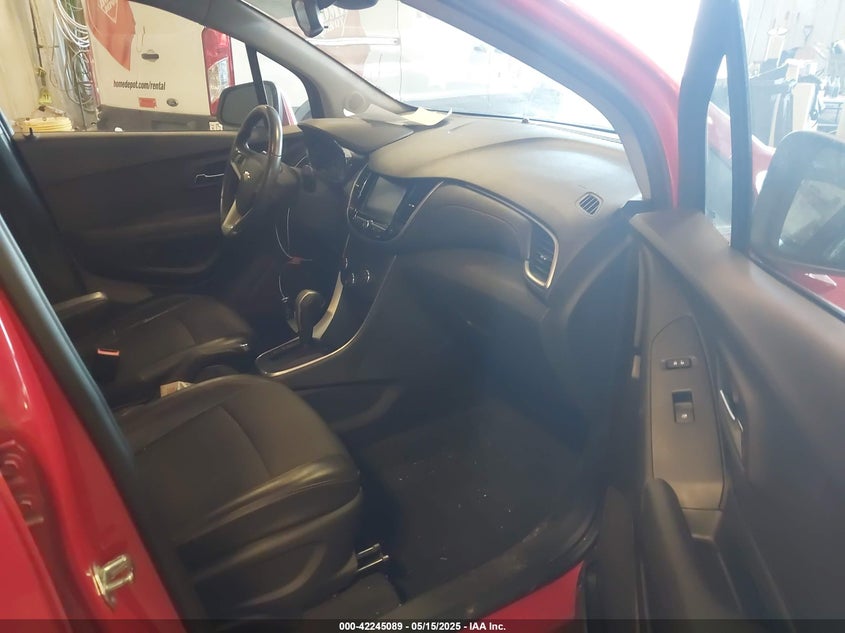 2017 CHEVROLET TRAX 1LT - 3GNCJLSB0HL184131