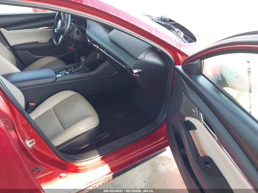 2019 MAZDA MAZDA3 PREFERRED PACKAGE - 3MZBPADL0KM109070