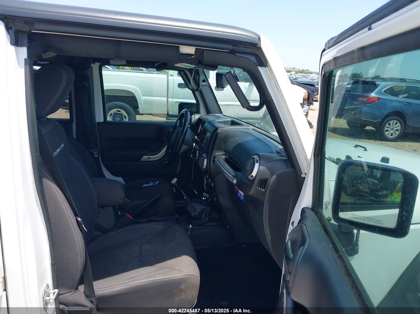 2017 JEEP WRANGLER UNLIMITED RUBICON - 1C4BJWFG3HL742142