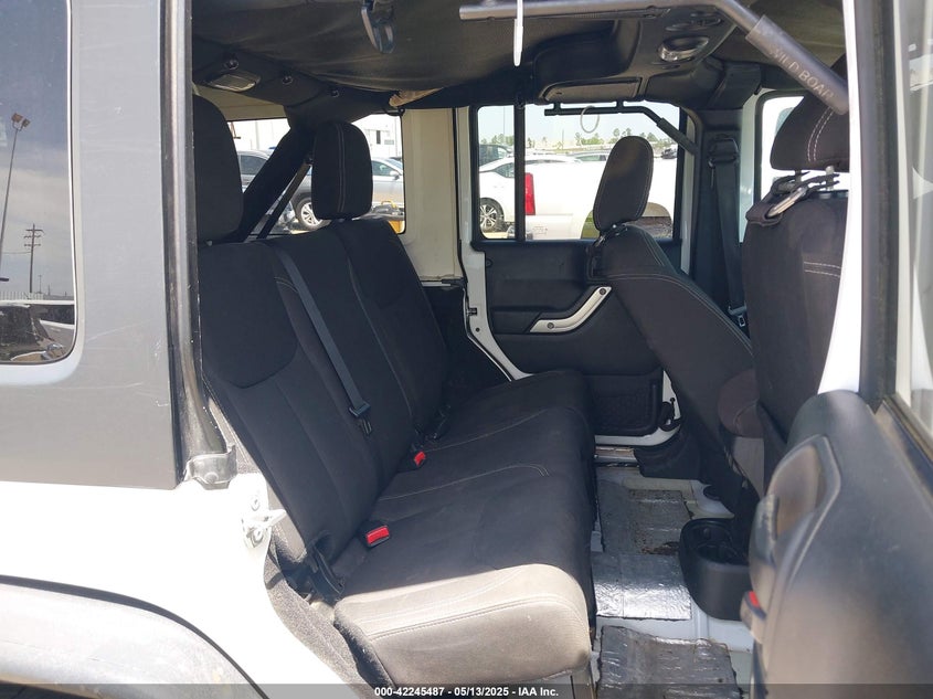 2017 JEEP WRANGLER UNLIMITED RUBICON - 1C4BJWFG3HL742142