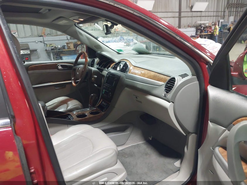 5GAKVDED0CJ315622 2012 BUICK ENCLAVE photo no. 5