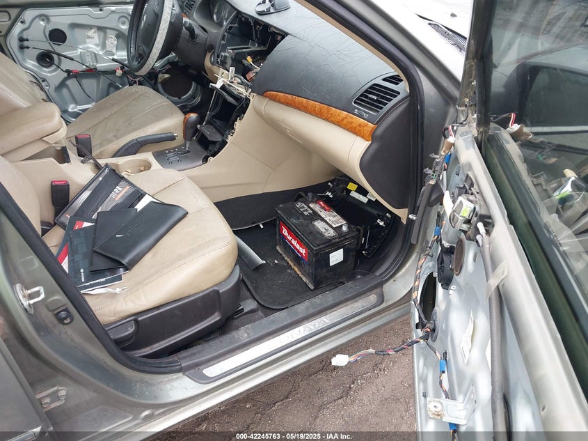 2010 HYUNDAI SONATA VIN: 5NPEU4AF4AH575825