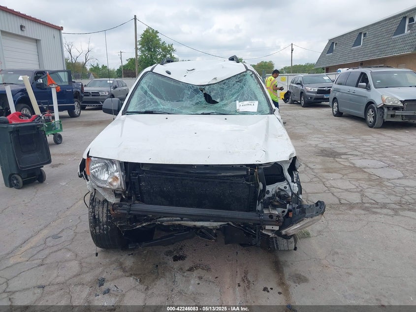 2010 FORD ESCAPE VIN: 1FMCU4K30AKC27870