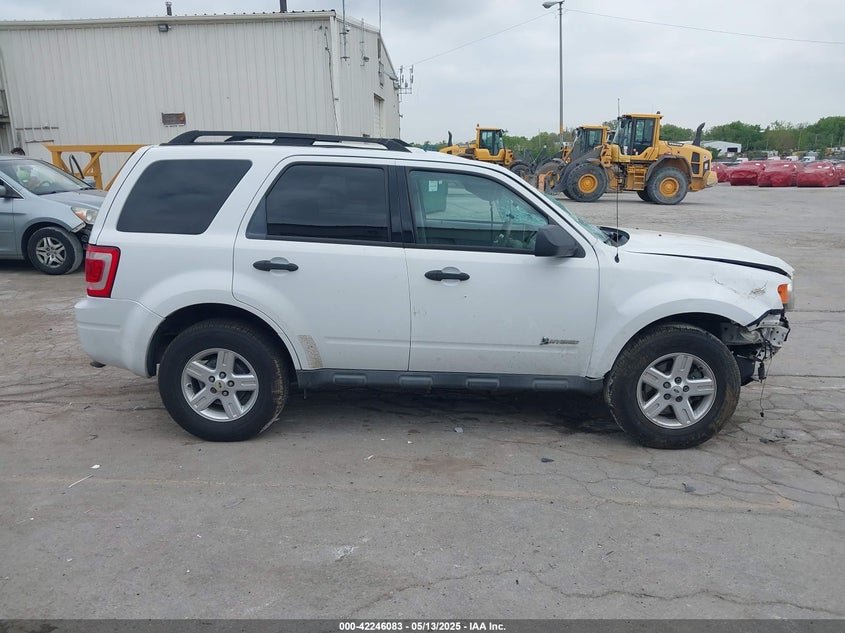 2010 FORD ESCAPE VIN: 1FMCU4K30AKC27870