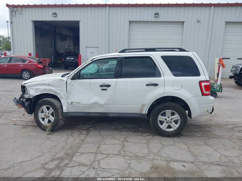 2010 FORD ESCAPE VIN: 1FMCU4K30AKC27870