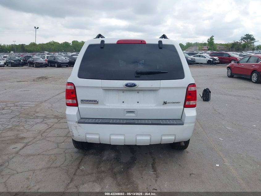 2010 FORD ESCAPE VIN: 1FMCU4K30AKC27870