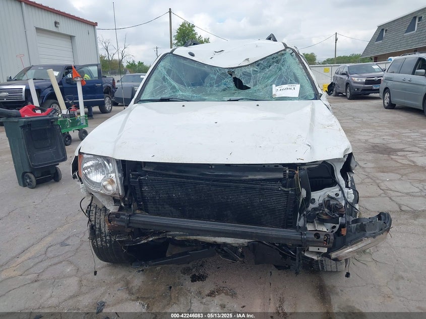 2010 FORD ESCAPE VIN: 1FMCU4K30AKC27870