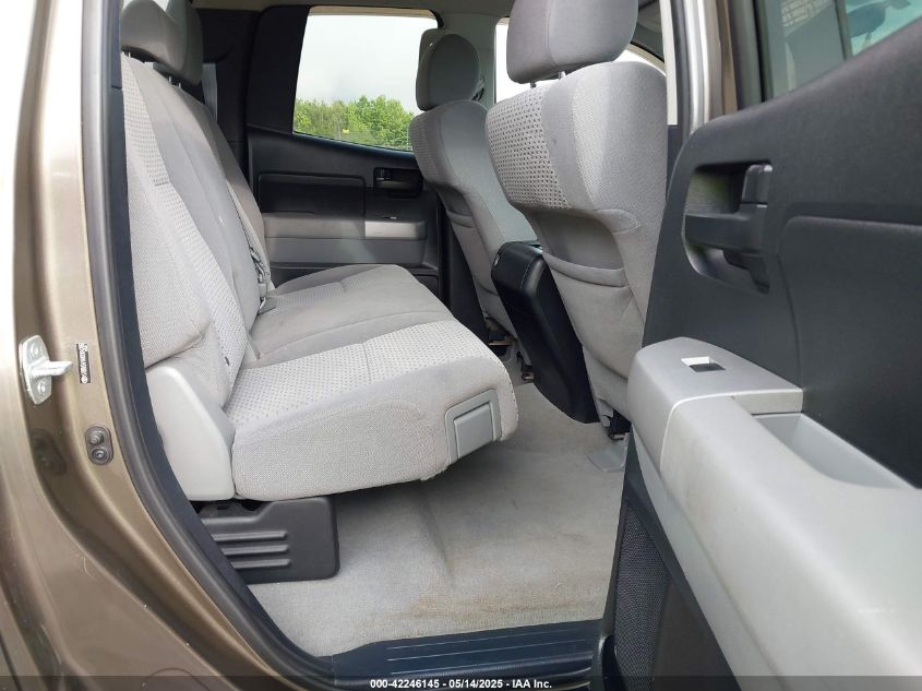 2008 Toyota Tundra Base 5.7L V8 VIN: 5TBBV54148S504286 Lot: 42246145