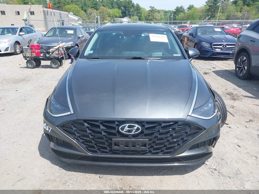 2022 HYUNDAI SONATA LIMITED - KMHL34J25NA206472