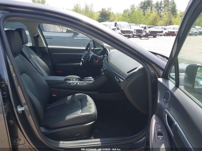 2022 HYUNDAI SONATA LIMITED - KMHL34J25NA206472