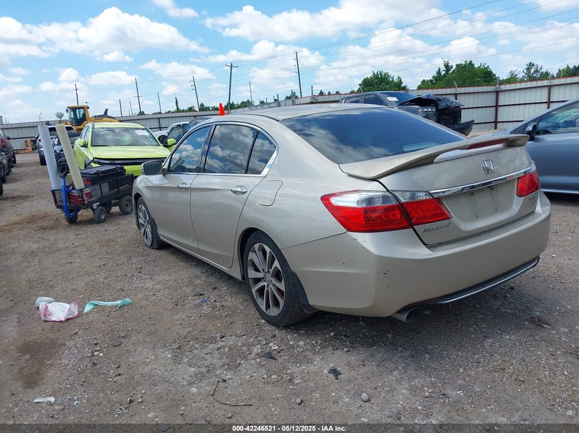 2013 HONDA ACCORD VIN: 1HGCR3F80DA025211