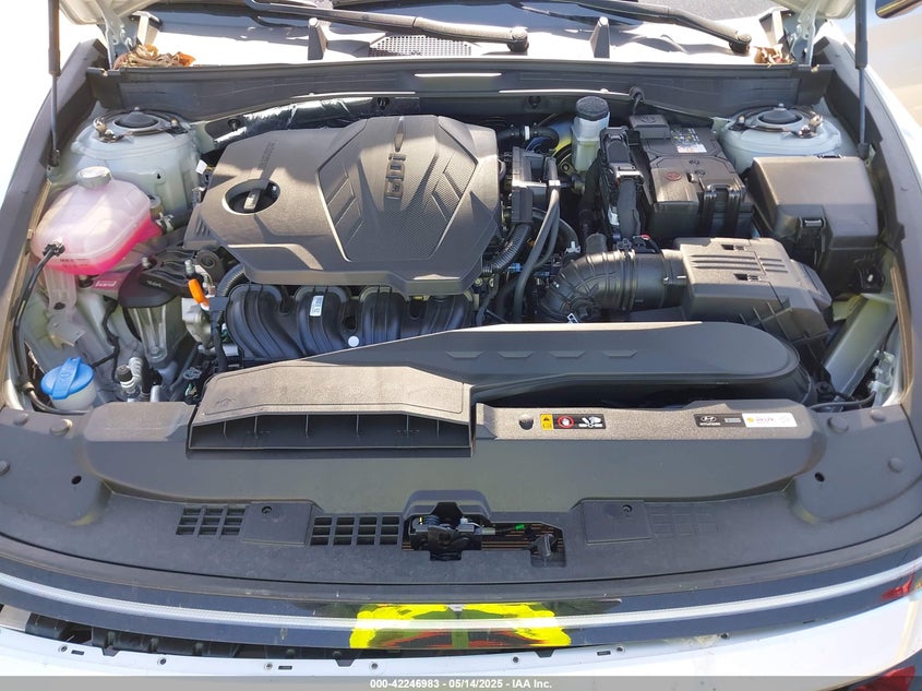 2025 HYUNDAI SONATA VIN: KMHL64JA0SA449438