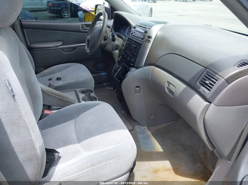 2006 TOYOTA SIENNA VIN: 5TDZA23C96S571501