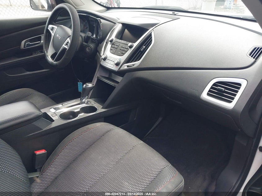 2016 GMC TERRAIN auction photo 5