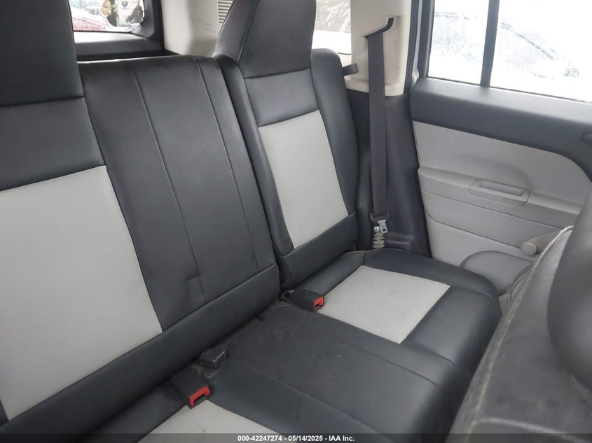 2007 JEEP PATRIOT VIN: 1J8FF28W77D396064