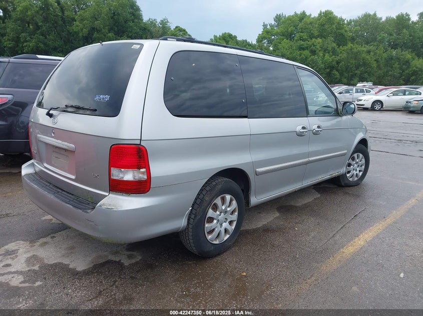 KNDUP132256698096 2005 KIA SEDONA photo no. 4