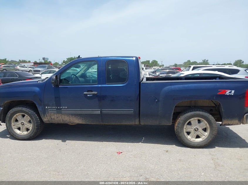 2009 CHEVROLET SILVERADO 1500 VIN: 1GCEK29049Z150457