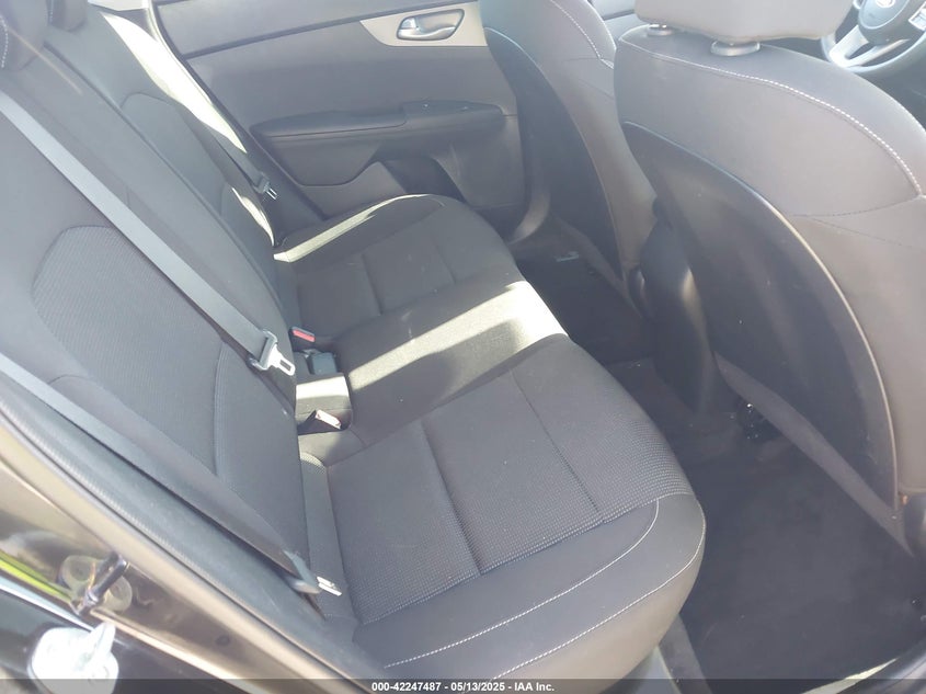 2020 KIA FORTE LXS - 3KPF24AD8LE257500