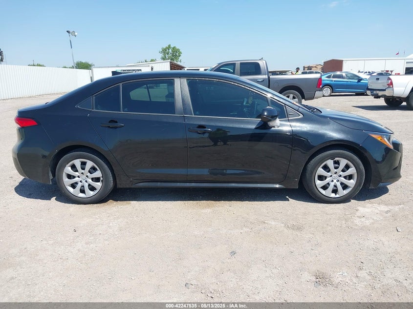 2021 TOYOTA COROLLA LE - 5YFEPMAE6MP175349