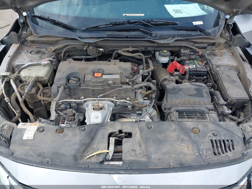 VIN 19XFC2F57JE006838 2018 HONDA CIVIC LX