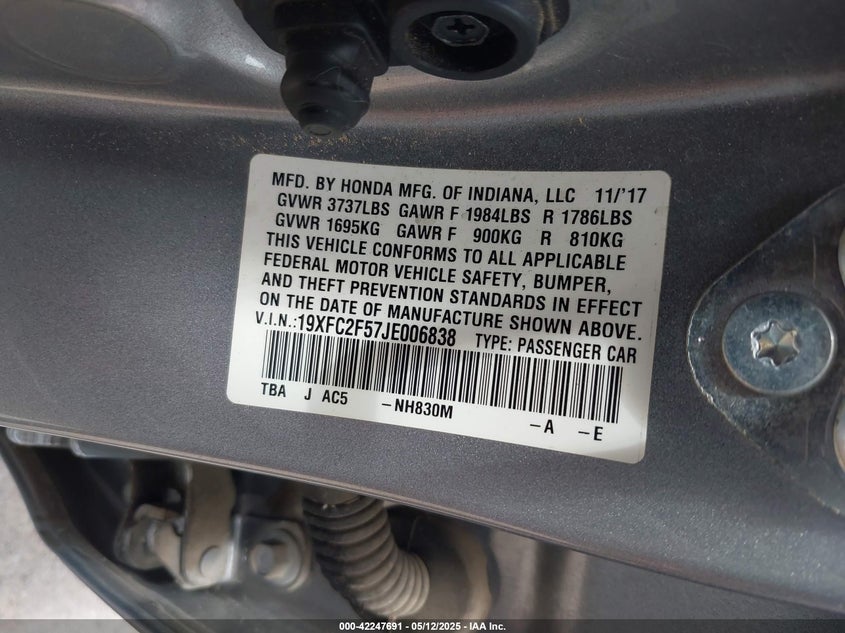 VIN 19XFC2F57JE006838 2018 HONDA CIVIC LX