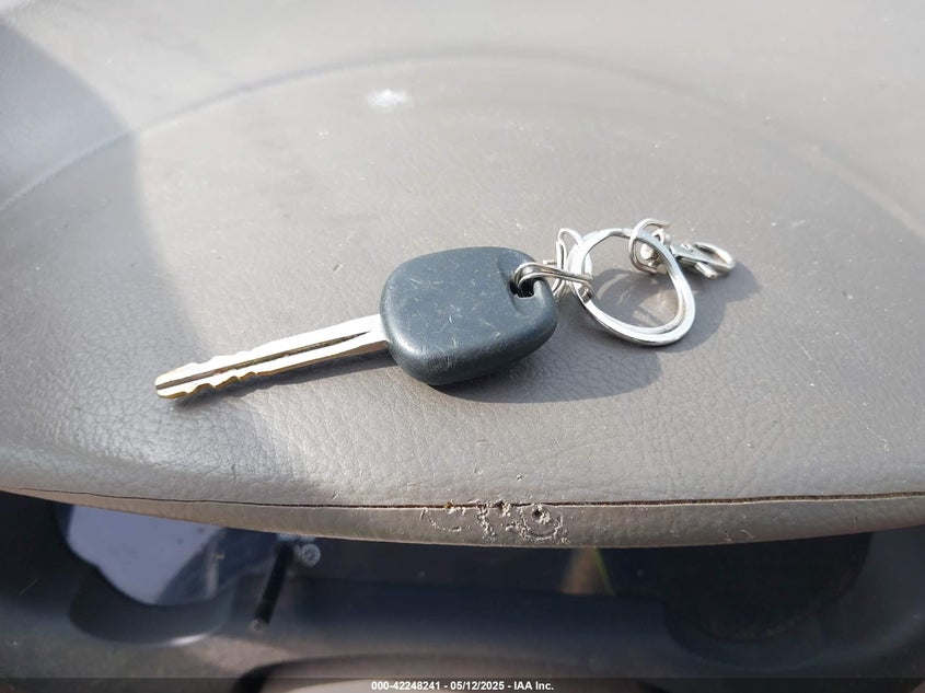 2006 TOYOTA SIENNA VIN: 5TDZA22C56S477875