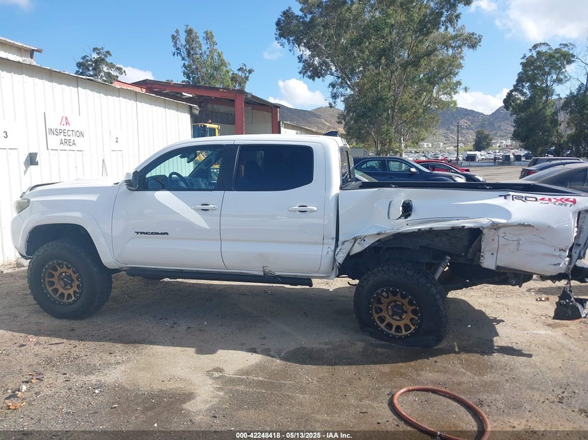 VIN 3TMDZ5BN2JM037580 2018 TOYOTA TACOMA TRD SPORT