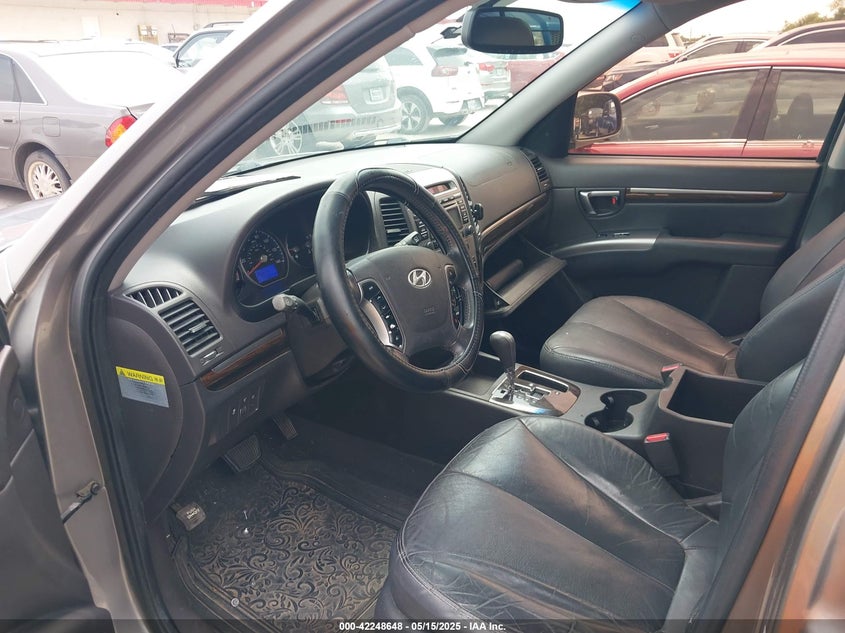 2011 HYUNDAI SANTA FE VIN: 5XYZK3AB5BG084638