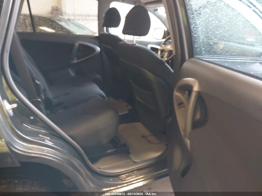 2008 TOYOTA RAV4 VIN: JTMBD32V186070378