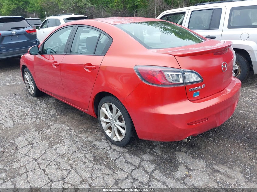 2011 MAZDA MAZDA3 VIN: JM1BL1U59B1377614