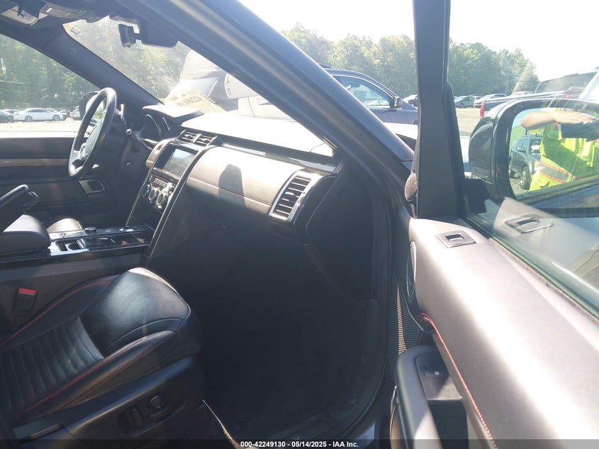 2017 LAND ROVER DISCOVERY HSE LUXURY SALRHBBV1HA023094