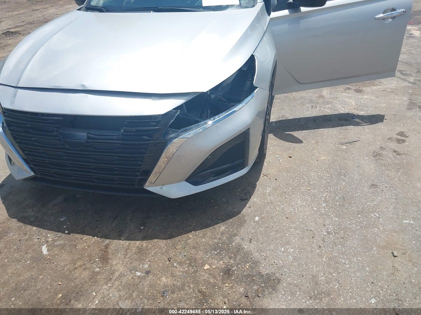 2025 NISSAN ALTIMA VIN: 1N4BL4DV5SN366660