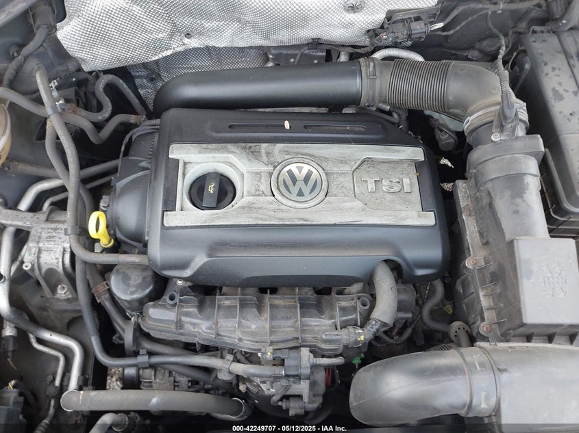 2013 VOLKSWAGEN TIGUAN VIN: WVGAV3AX0DW621305