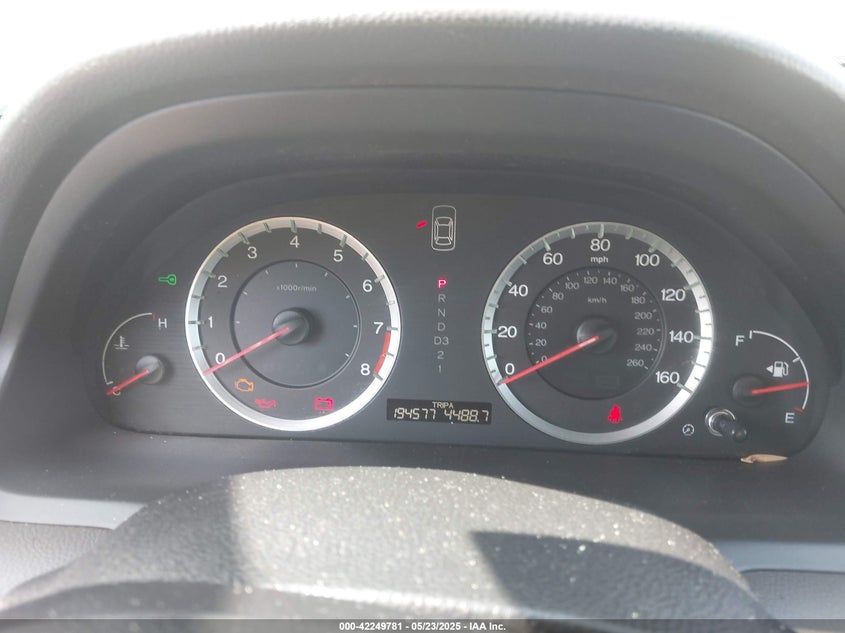 2009 HONDA ACCORD VIN: 1HGCP26809A022011