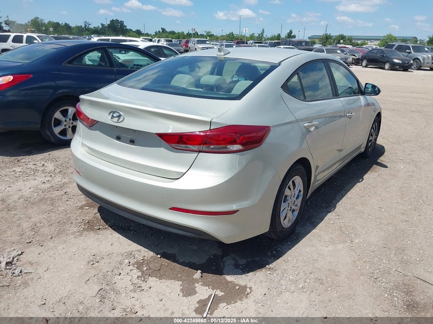 2017 HYUNDAI ELANTRA VIN: KMHD74LF2HU083807