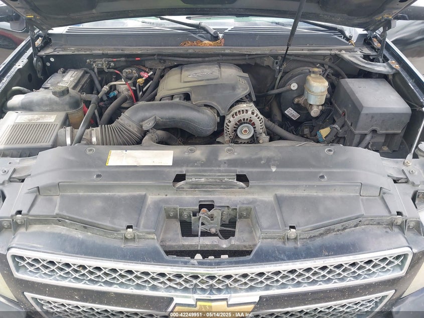2007 CHEVROLET TAHOE VIN: 1GNFK13037R333599