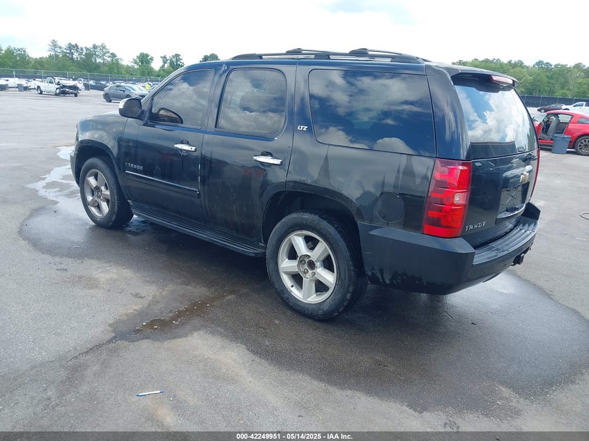 2007 CHEVROLET TAHOE VIN: 1GNFK13037R333599