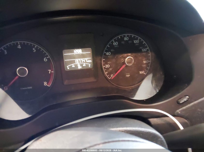 2011 VOLKSWAGEN JETTA VIN: 3VWDX7AJXBM319903