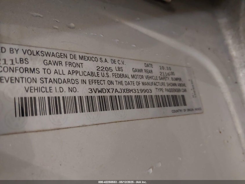 2011 VOLKSWAGEN JETTA VIN: 3VWDX7AJXBM319903