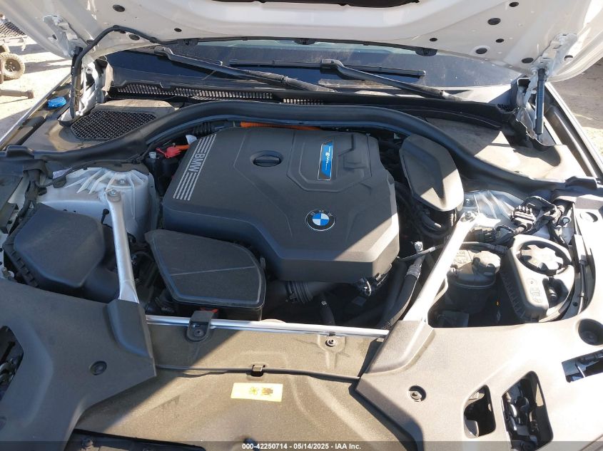 2023 BMW 5 Series - WBA13AG00PCM09841