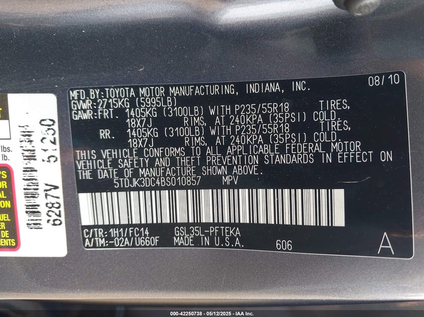 2011 TOYOTA SIENNA VIN: 5TDJK3DC4BS010857