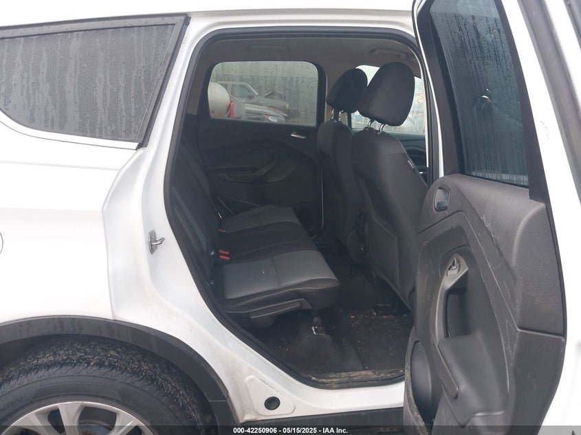 2017 FORD ESCAPE VIN: 1FMCU9GD5HUC98026
