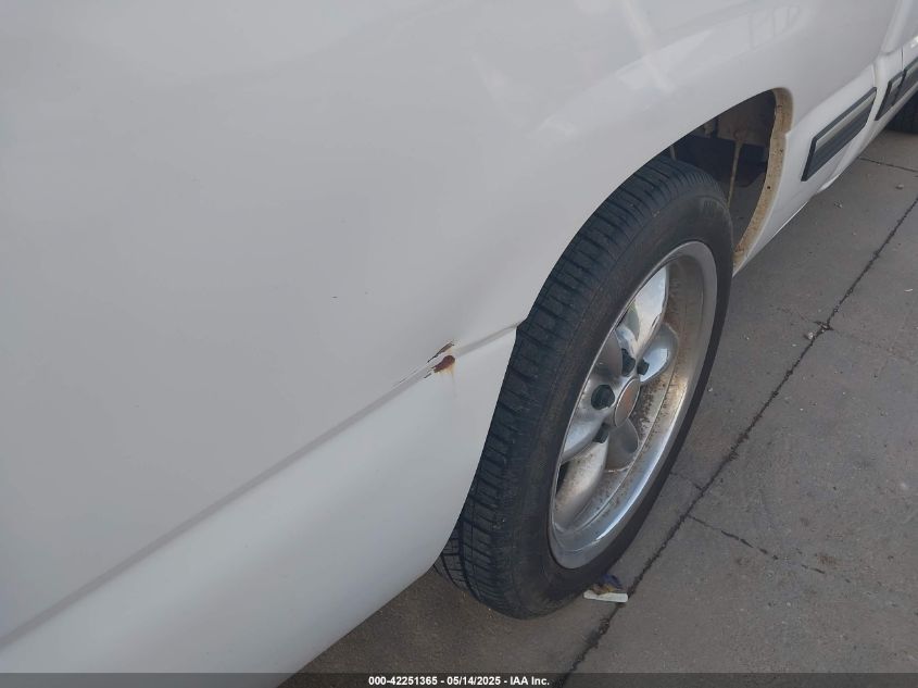 2002 Chevrolet Silverado 1500 VIN: 1GCEC14W02Z109106 Lot: 42251365