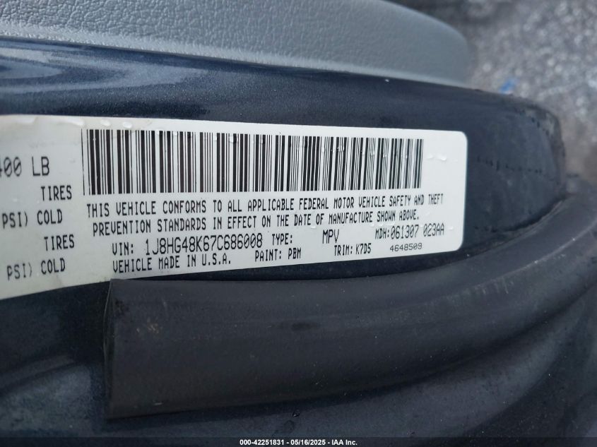 2007 Jeep Commander Sport VIN: 1J8HG48K67C686008 Lot: 42251831